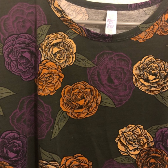 LuLaRoe Irma XS - Picture 2 of 3